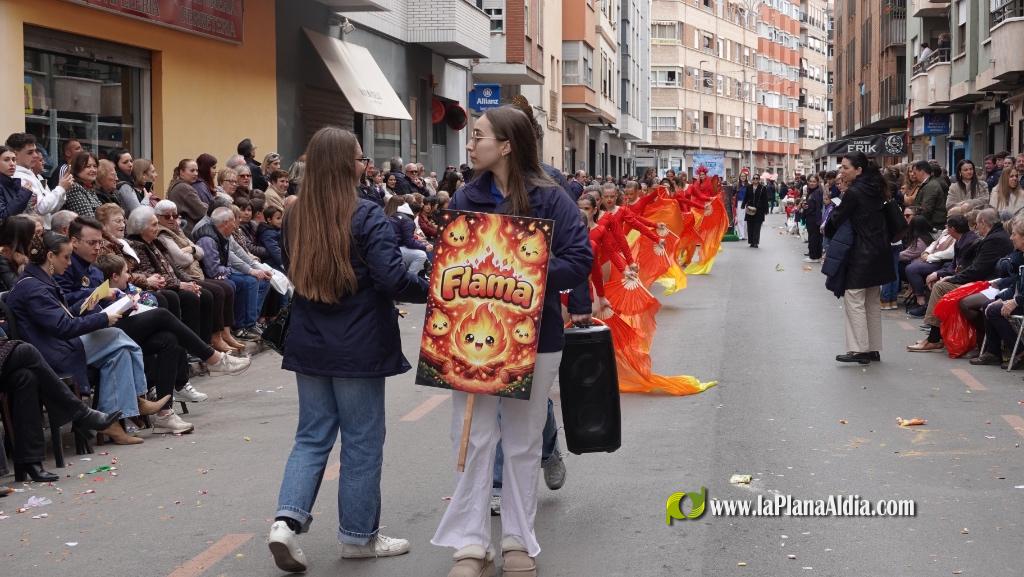 Borriana celebra la Cavalcada del Ninot Infantil amb desfilades i premis