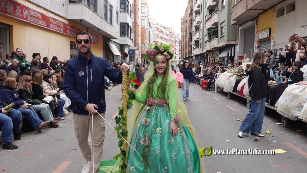 Borriana celebra la Cavalcada del Ninot Infantil amb desfilades i premis