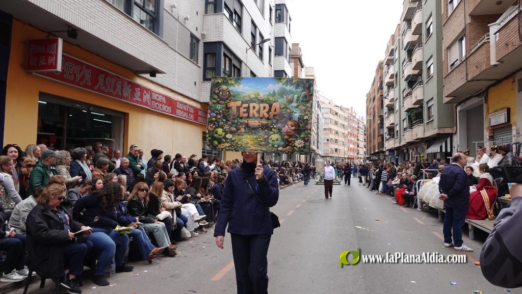 Borriana celebra la Cavalcada del Ninot Infantil amb desfilades i premis
