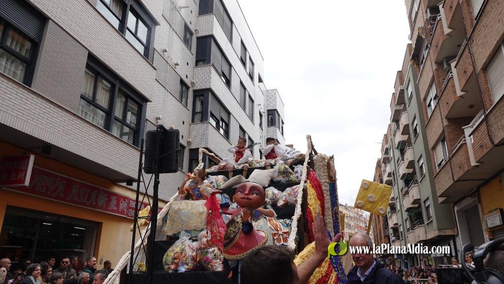 Borriana celebra la Cavalcada del Ninot Infantil amb desfilades i premis
