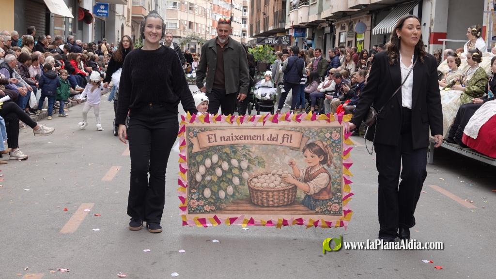 Borriana celebra la Cavalcada del Ninot Infantil amb desfilades i premis