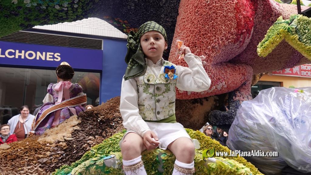 Borriana celebra la Cavalcada del Ninot Infantil amb desfilades i premis