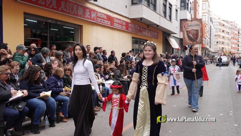 Borriana celebra la Cavalcada del Ninot Infantil amb desfilades i premis