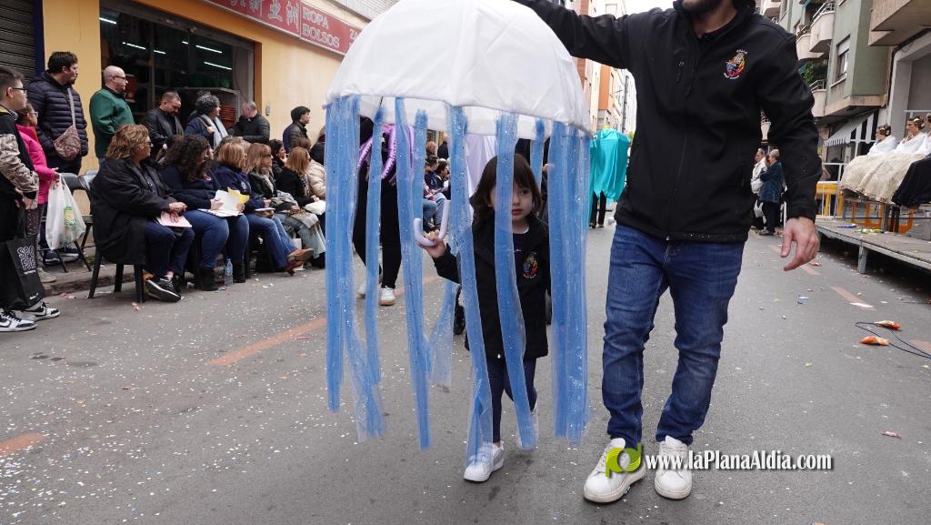 Borriana celebra la Cavalcada del Ninot Infantil amb desfilades i premis