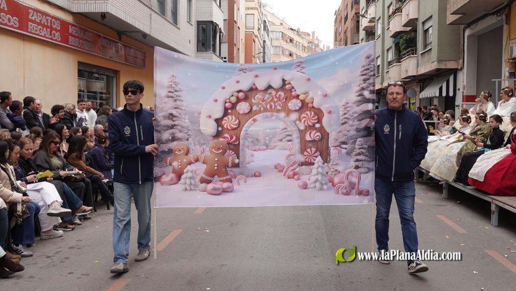 Borriana celebra la Cavalcada del Ninot Infantil amb desfilades i premis