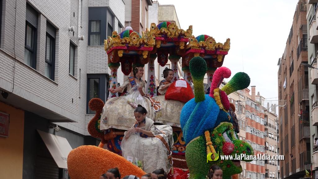Borriana celebra la Cavalcada del Ninot Infantil amb desfilades i premis