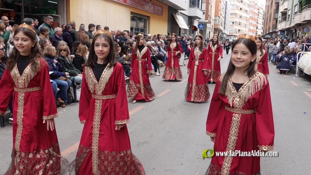 Borriana celebra la Cavalcada del Ninot Infantil amb desfilades i premis