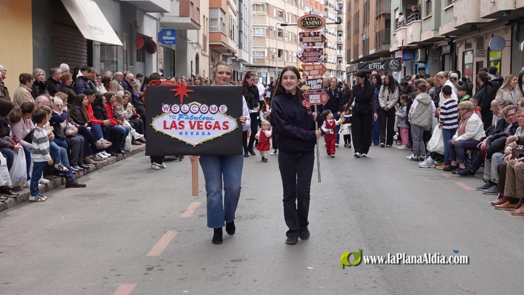 Borriana celebra la Cavalcada del Ninot Infantil amb desfilades i premis