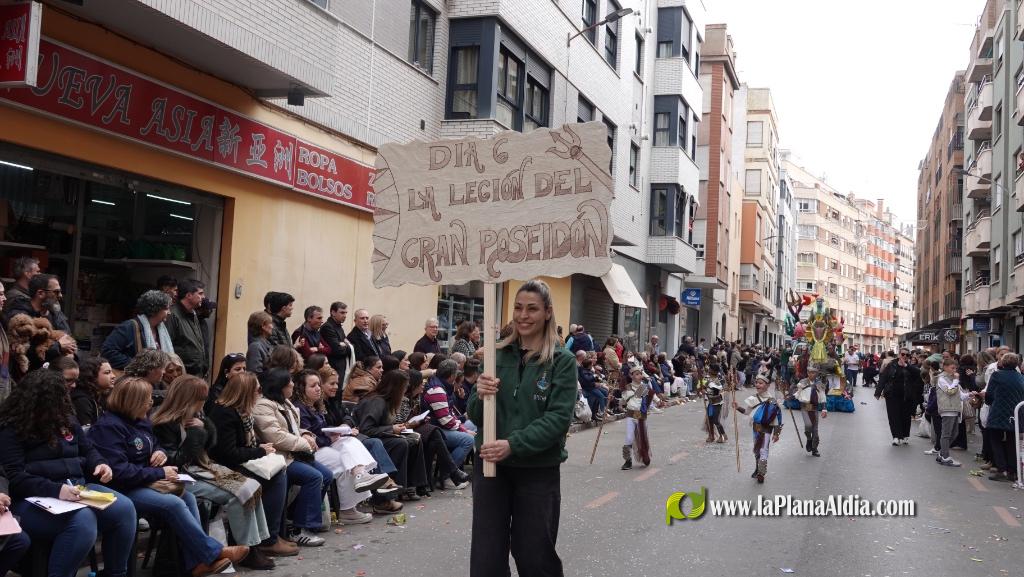 Borriana celebra la Cavalcada del Ninot Infantil amb desfilades i premis