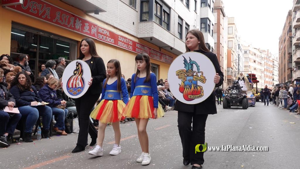Borriana celebra la Cavalcada del Ninot Infantil amb desfilades i premis