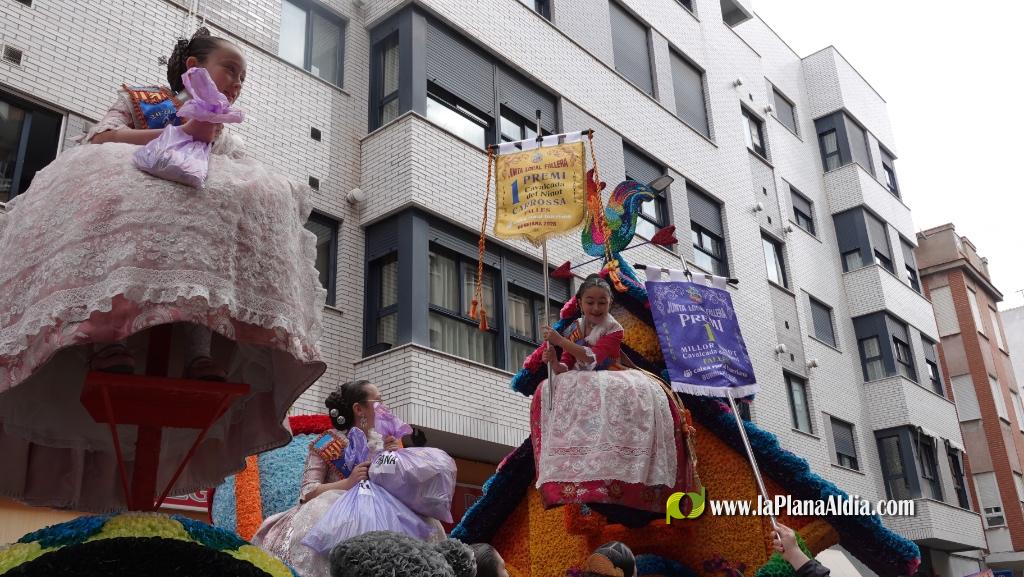 Borriana celebra la Cavalcada del Ninot Infantil amb desfilades i premis