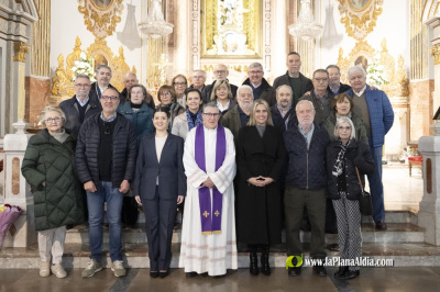 Marta Barrachina acompa�a al Colegio Apost�lico de Castell�n en la tradicional misa celebrada en el Camer�n de la Bas�lica del Lled�
