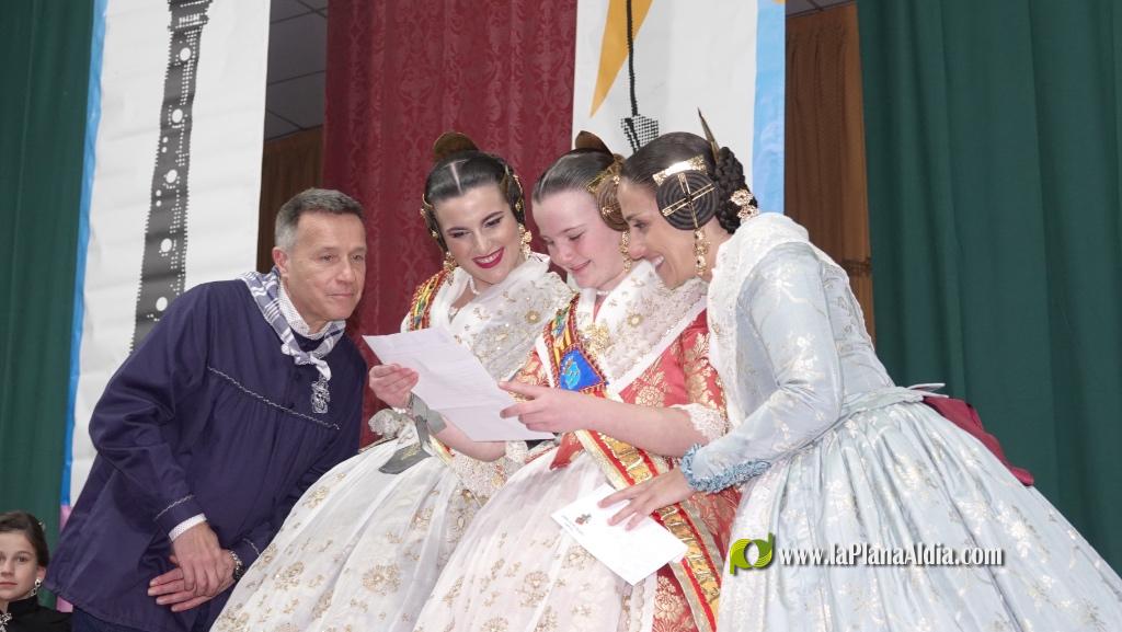 Borriana lliura els premis de la Cavalcada del Ninot 2026