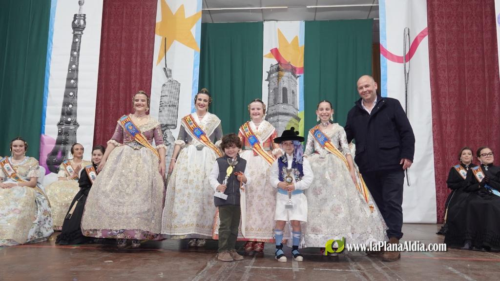 Borriana lliura els premis de la Cavalcada del Ninot 2026