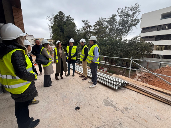 Avan�a la segona fase de l'IES �lvaro Falomir i quedar� completament finalitzat aquest any