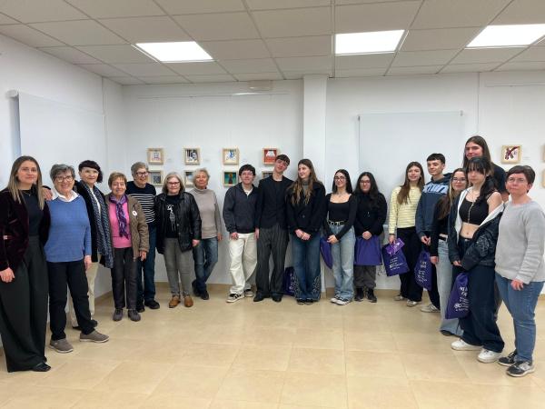 la-vall-d-uixo-acoge-la-exposicion-dones-del-alumnado-del-ies-honori-garcia-dentro-de-la-programacion-del-8m