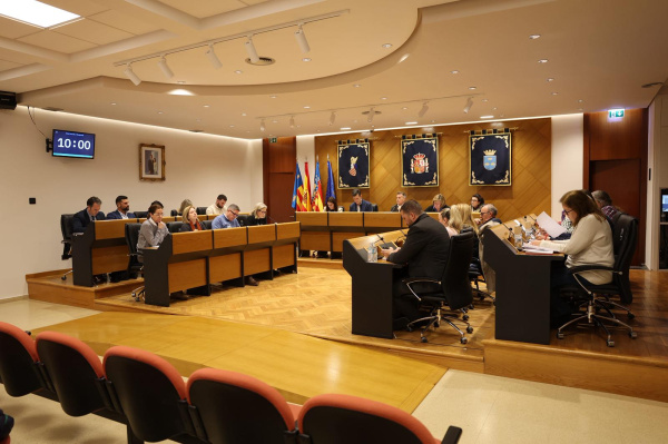 El Pleno de Burriana aprueba una modificaci�n de cr�dito de m�s de 3 millones para urbanismo y servicios y ratifica el II Plan Municipal de Igualdad