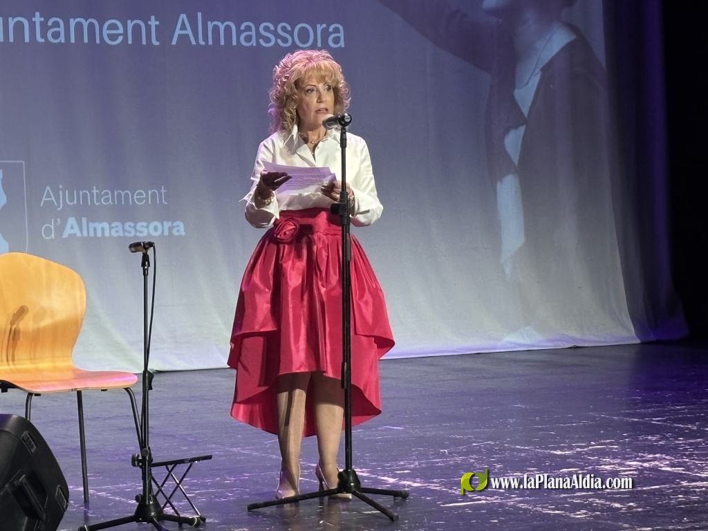 Almassora entrega el XI Premi Clara Campoamor a la fil�loga Marilo Limo Escura per la seua destacada traject�ria acad�mica i cultural, en un emotiu acte celebrat a la Casa de la Cultura amb motiu del Dia Internacional de la Dona