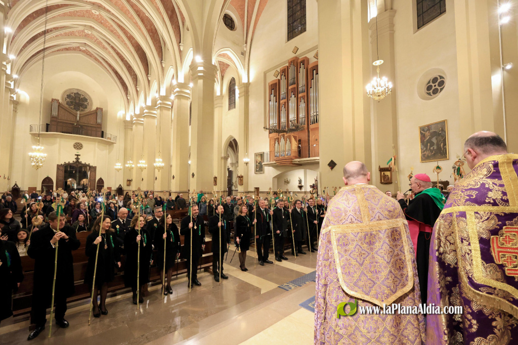La Torna de la Romeria de les Canyes torna a Castell� per a rendir homenatge a la Patrona