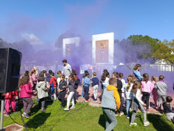 Almenara comemora el Dia Internacional de les Dones amb la lectura del manifest a la pla�a 8 de Mar�