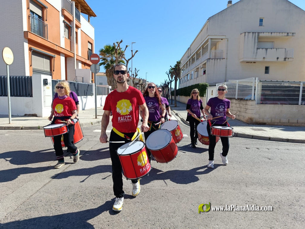 Almenara comemora el Dia Internacional de les Dones amb la lectura del manifest a la pla�a 8 de Mar�