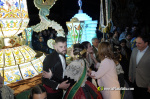 Castell? s'il?lumina amb l'Encesa de les Gaiates en una nit de llum i color
