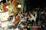 Castell? s'il?lumina amb l'Encesa de les Gaiates en una nit de llum i color