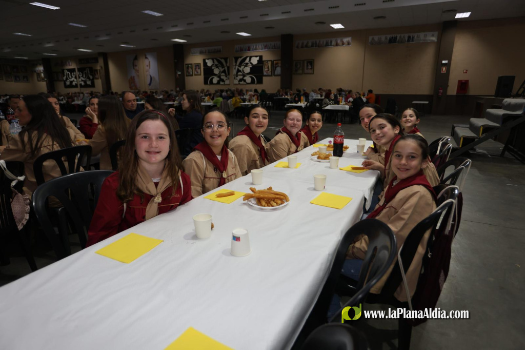 Borriana organitza una vesprada per als majors amb berenar i ball a la Llar Fallera