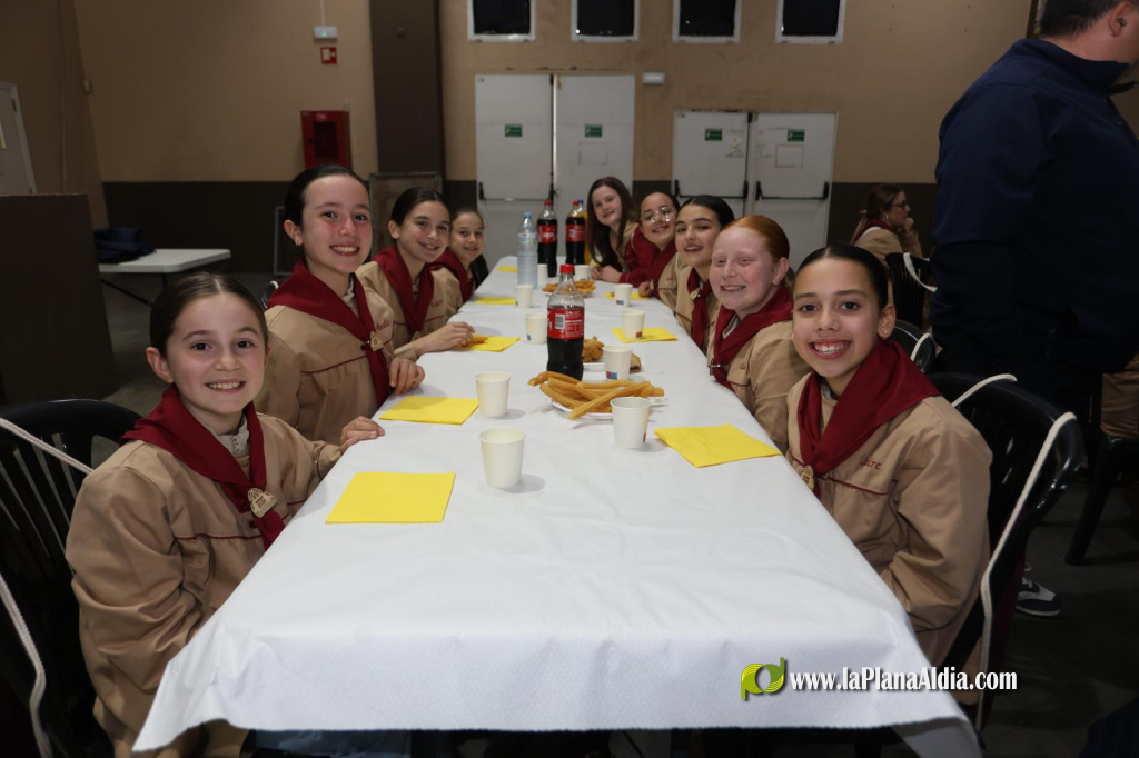Borriana organitza una vesprada per als majors amb berenar i ball a la Llar Fallera