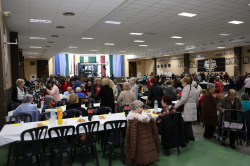 Borriana organitza una vesprada per als majors amb berenar i ball a la Llar Fallera