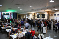 Borriana organitza una vesprada per als majors amb berenar i ball a la Llar Fallera