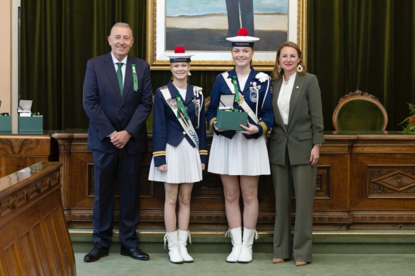 castello-rendeix-homenatge-a-les-bandes-participants-en-el-festival-internacional-de-musica-de-festa-que-obri-la-magdalena-al-mon