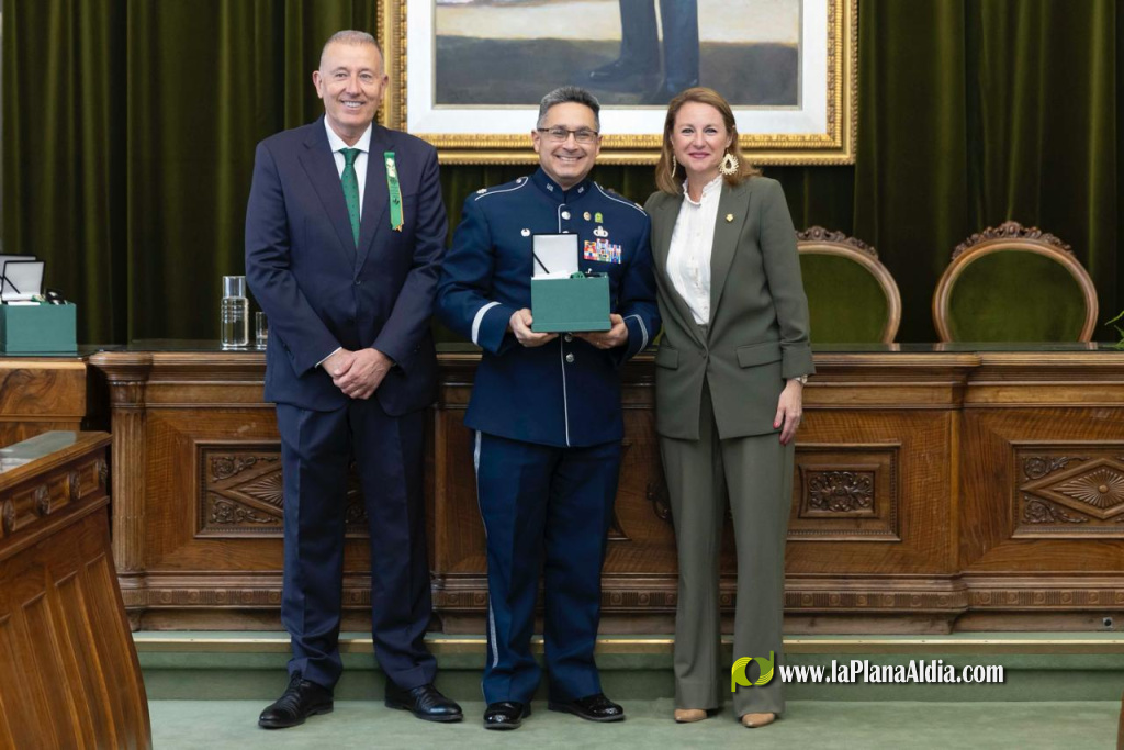 Castell� rendeix homenatge a les bandes participants en el Festival Internacional de M�sica de Festa, que obri la Magdalena al m�n