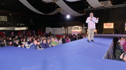 JuCar ompli Vila-real de solidaritat en la seua 23a edici� amb una desfilada solid�ria que destina fons a l'educaci� infantil a Mo�ambique