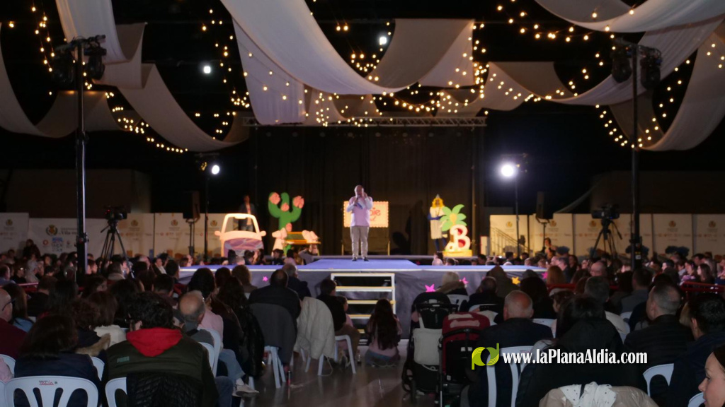 JuCar ompli Vila-real de solidaritat en la seua 23a edici� amb una desfilada solid�ria que destina fons a l'educaci� infantil a Mo�ambique