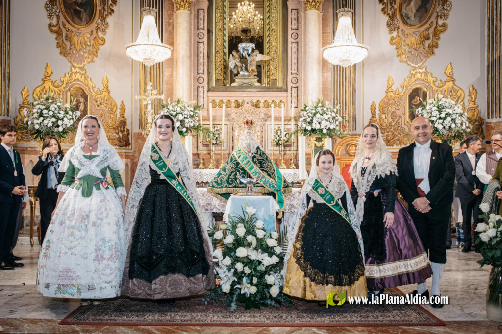 Castell� celebra una ofrena multitudin�ria a la Mare de D�u del Lled� amb m�s de 4.000 participants