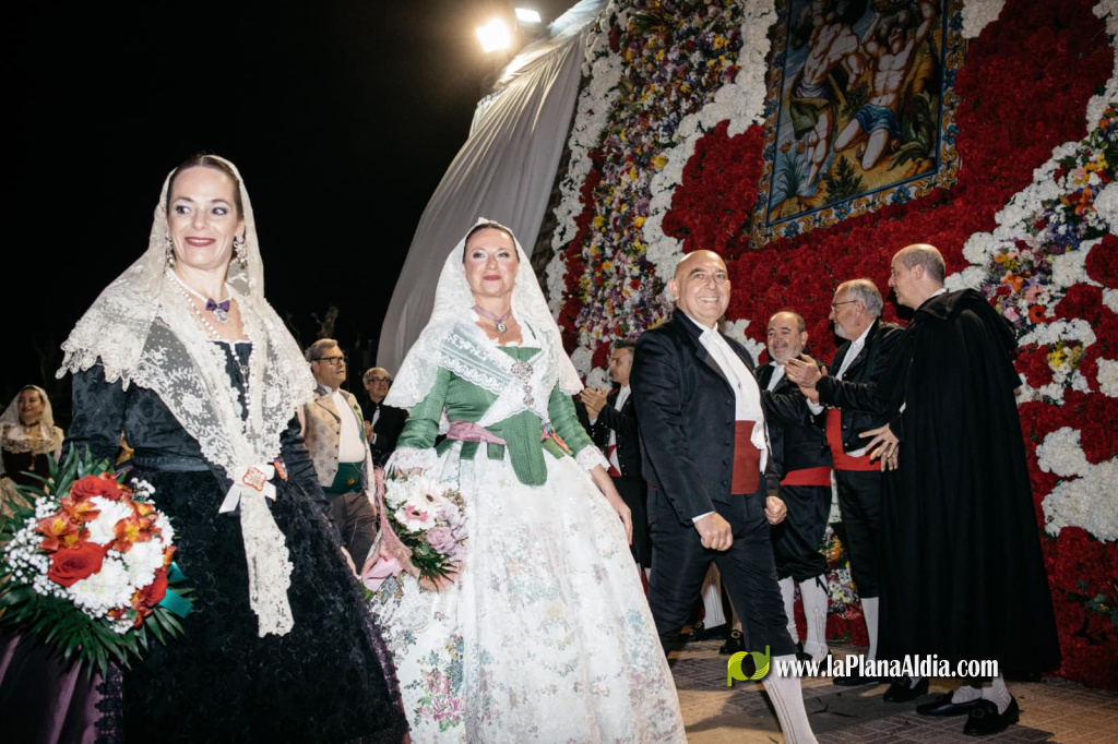 Castell� celebra una ofrena multitudin�ria a la Mare de D�u del Lled� amb m�s de 4.000 participants
