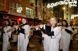 Els Moros d'Alqueria deslumbren a Castell� amb una desfilada hist�rica per al seu 50� aniversari
