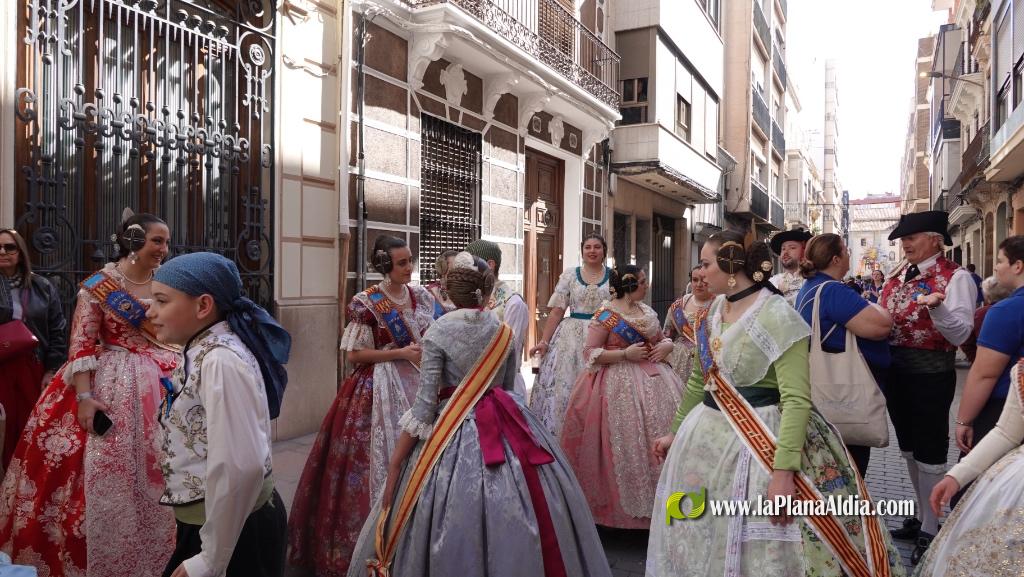 Lliurament de les col-laboracions econ?miques de la Caixa Rural a les Falles de Burriana 