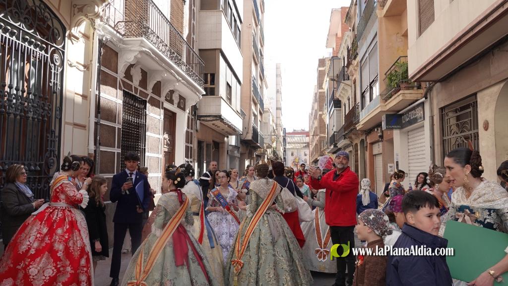 Lliurament de les col-laboracions econ?miques de la Caixa Rural a les Falles de Burriana 
