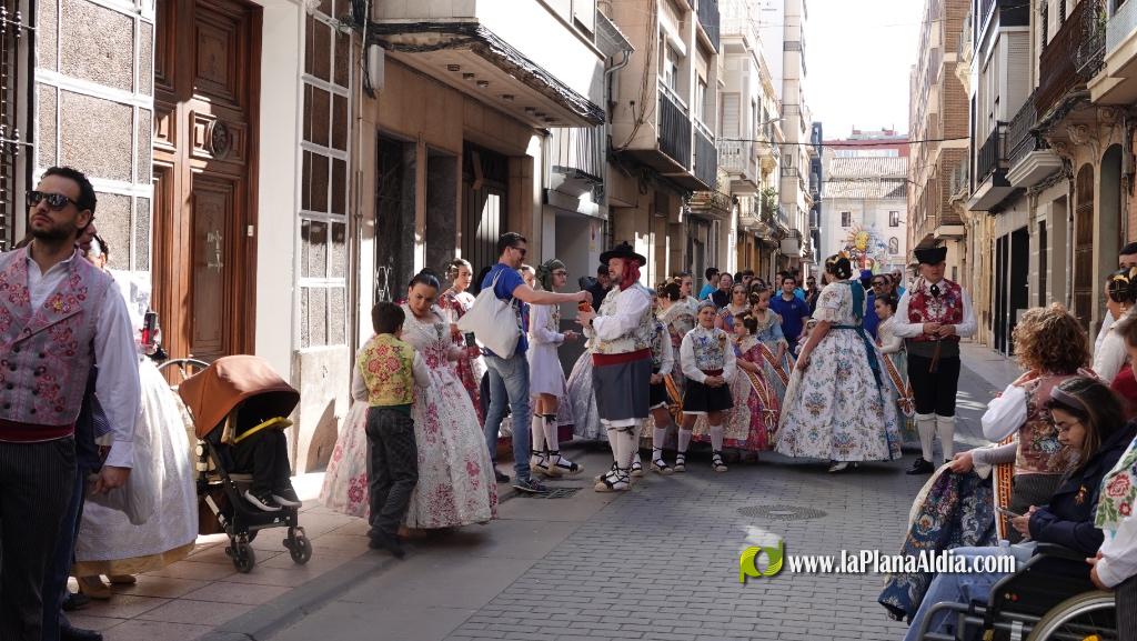 Lliurament de les col-laboracions econ?miques de la Caixa Rural a les Falles de Burriana 