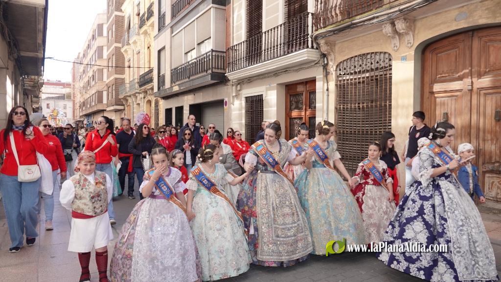 Les Reines Falleres de Burriana 2026 protagonitzen una intensa jornada de visita als monuments fallers