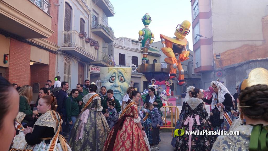 Les Reines Falleres de Burriana 2026 protagonitzen una intensa jornada de visita als monuments fallers