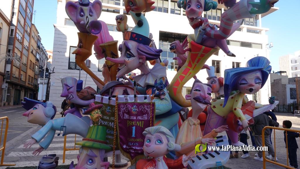 Les Reines Falleres de Burriana 2026 protagonitzen una intensa jornada de visita als monuments fallers