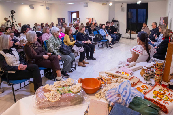 La 21� edici�n de 'Ser dona al sud' acerca la realidad de las mujeres emprendedoras de Bolivia a la Comunidad Valenciana