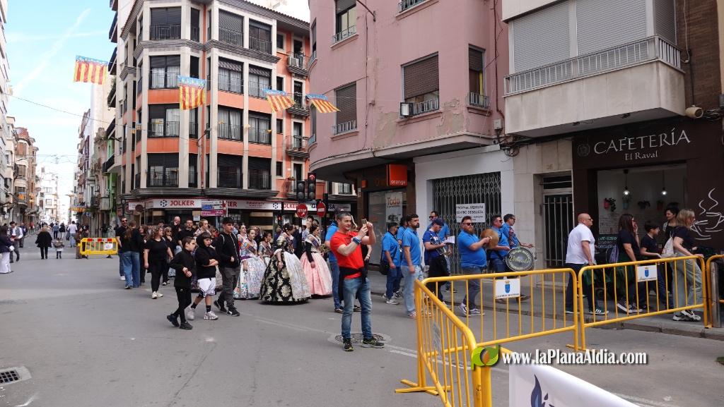  Les Reines Falleres completen la visita a tots els monuments dee Burriana