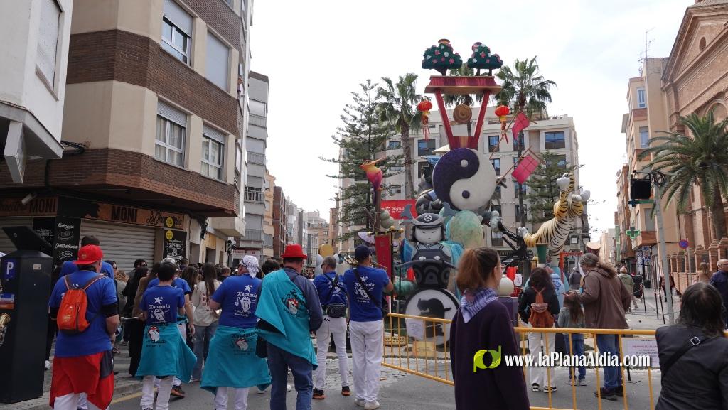 Les Reines Falleres completen la visita a tots els monuments dee Burriana