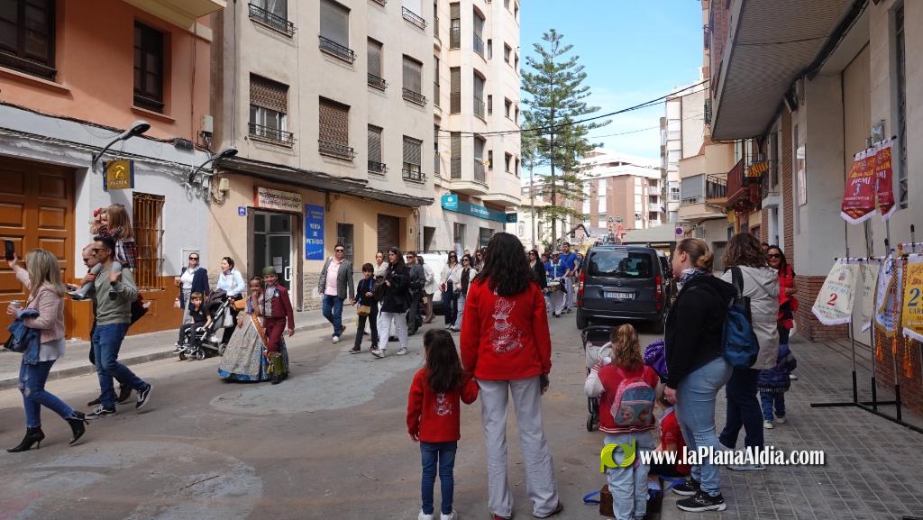  Les Reines Falleres completen la visita a tots els monuments dee Burriana