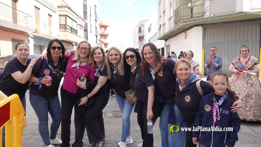  Les Reines Falleres completen la visita a tots els monuments dee Burriana