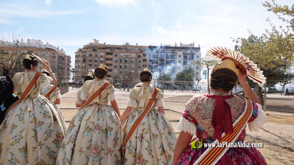  Les Reines Falleres completen la visita a tots els monuments dee Burriana